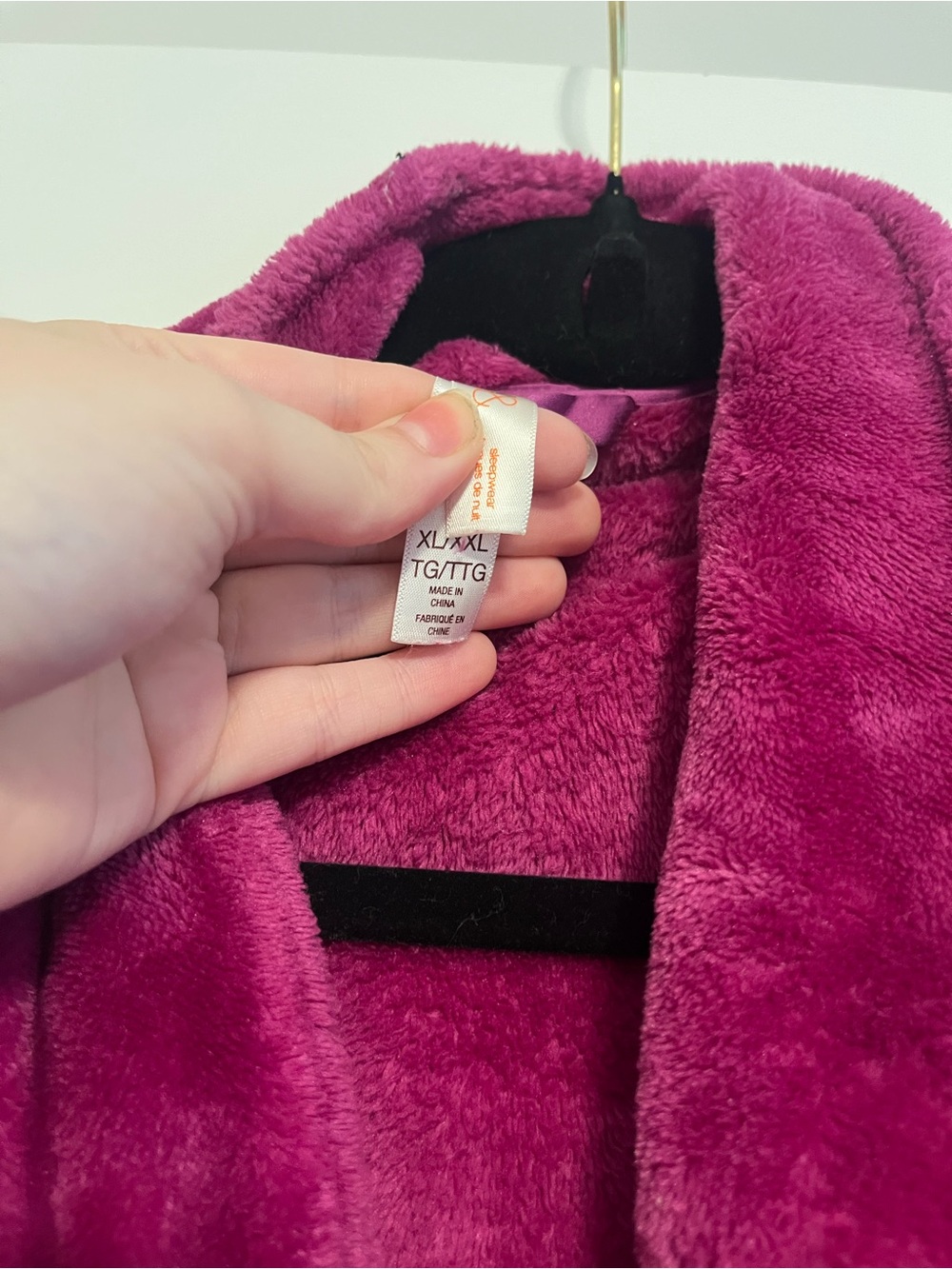 Plush Bath Robe - Picture 3 of 3